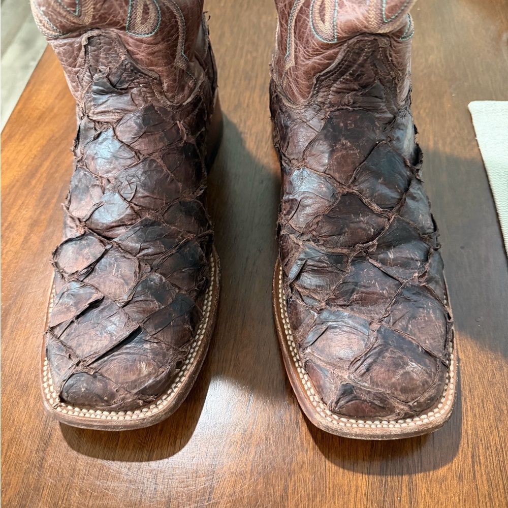 Cavenders Pirarucu boots - Picture 2 of 8
